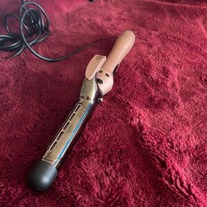 Aria Beauty 1.25 Infrared Curling Iron - by Sephora